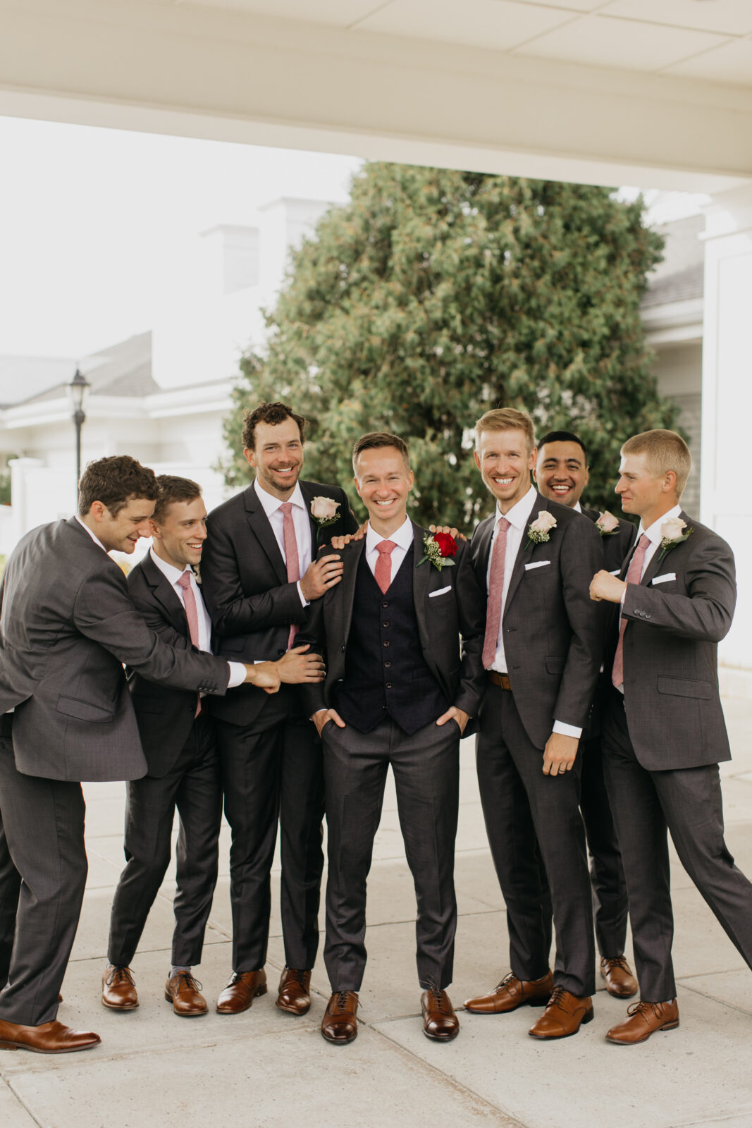 Photo of the groom and his groomsmen
