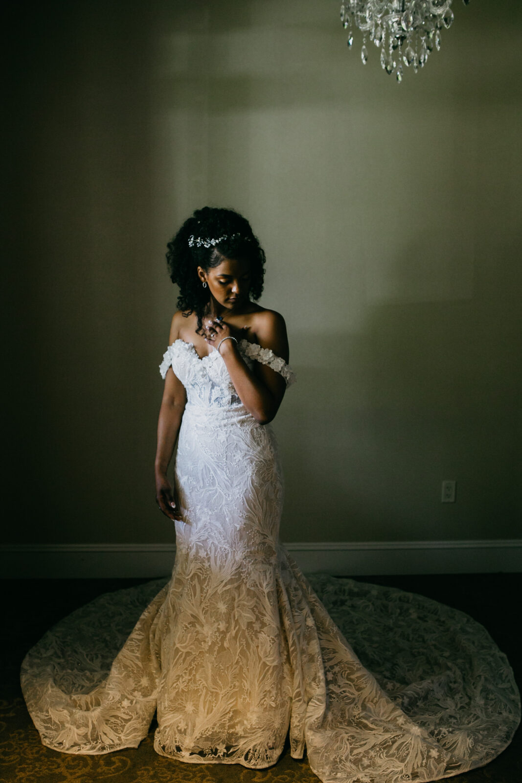 Photo of the bride preparing for her wedding