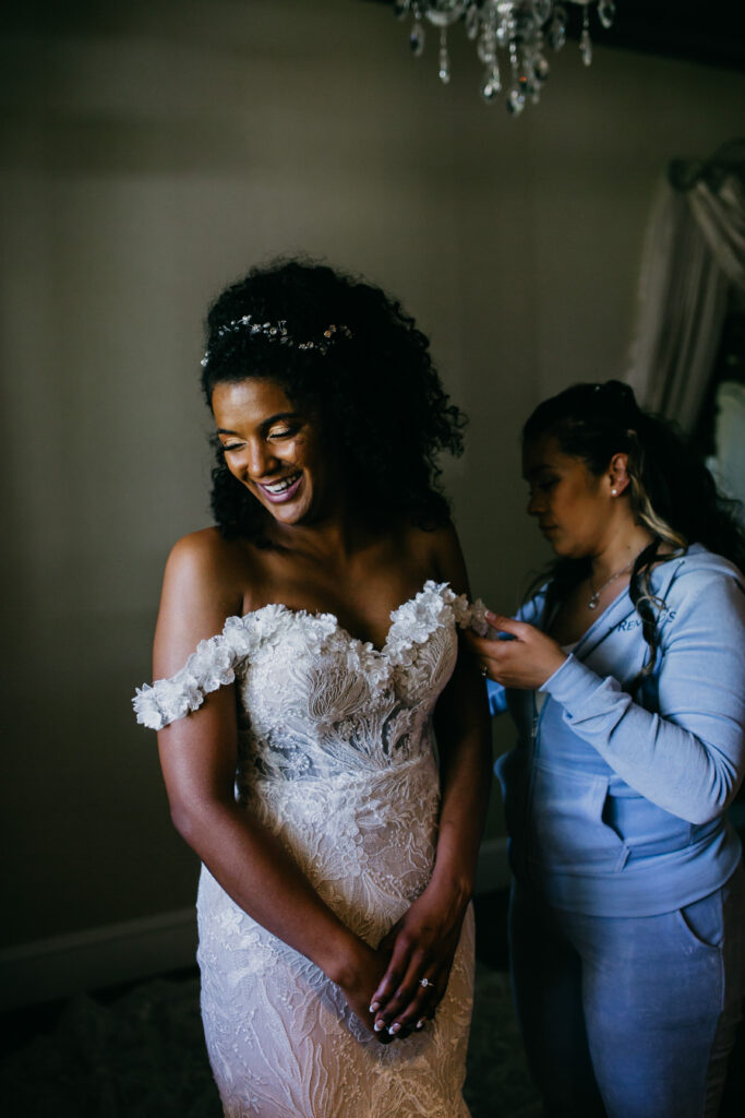 Photo of the bride preparing for her wedding