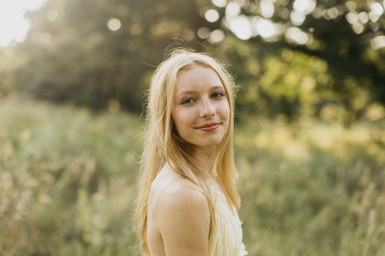 Photo of a senior from Edina High School during her session with us
