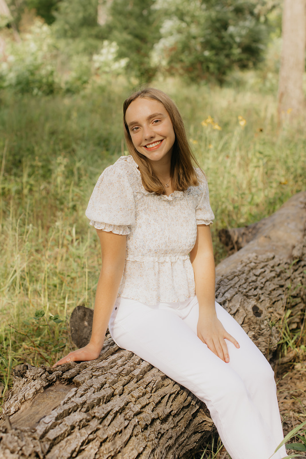 Visitation School Senior Photos | Faith's Session - mycahbain.com