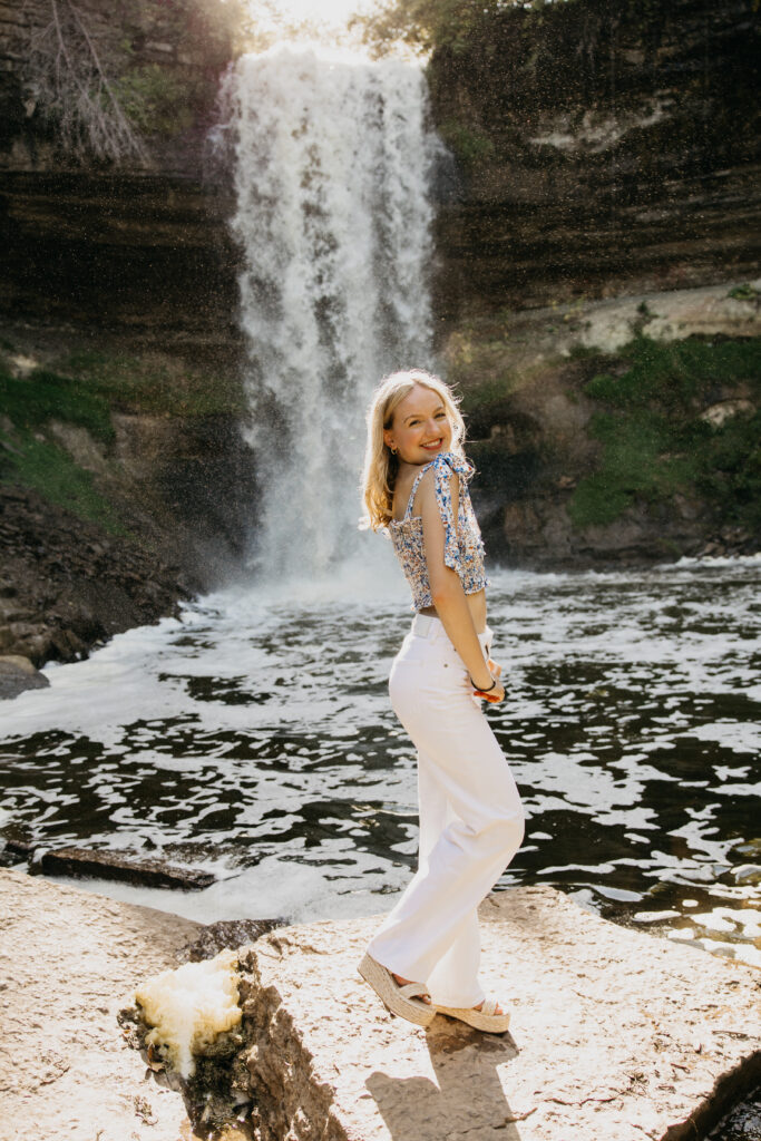 Visitation High School Senior Photos of Maddie by Minnehaha Falls