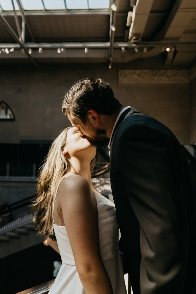 Chicago Engagement Photos at The Art Institute of Chicago 