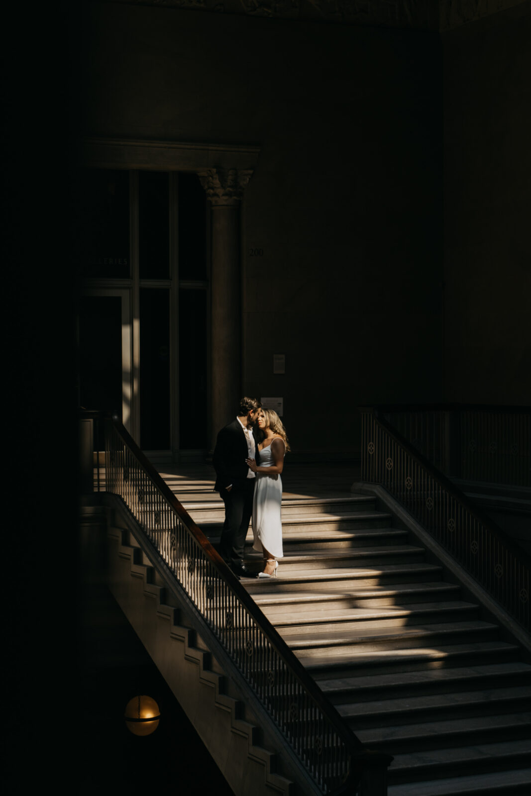 Chicago Engagement Photos at The Art Institute of Chicago 