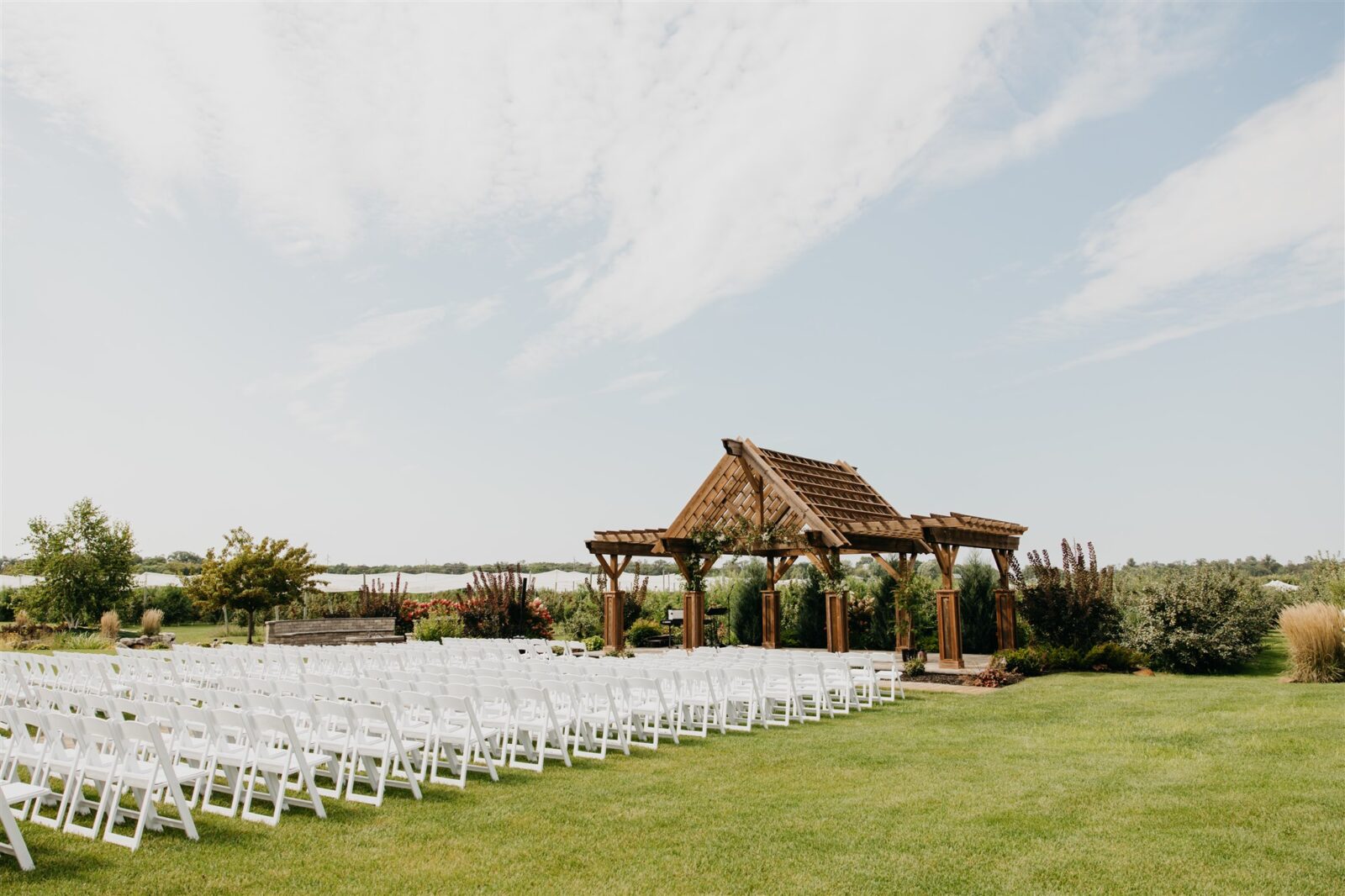 Ashery Lane Farm wedding of Chloe and Shane