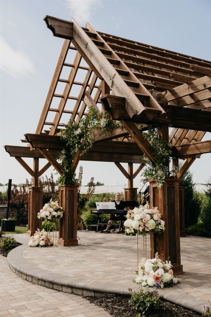 Ashery Lane Farm wedding of Chloe and Shane