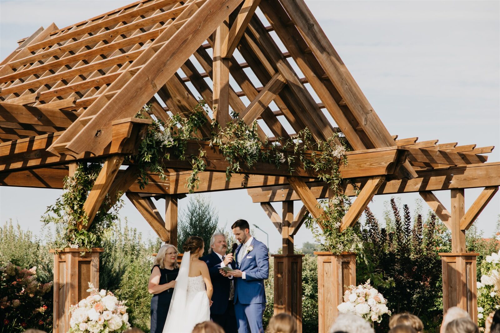 Ashery Lane Farm wedding of Chloe and Shane