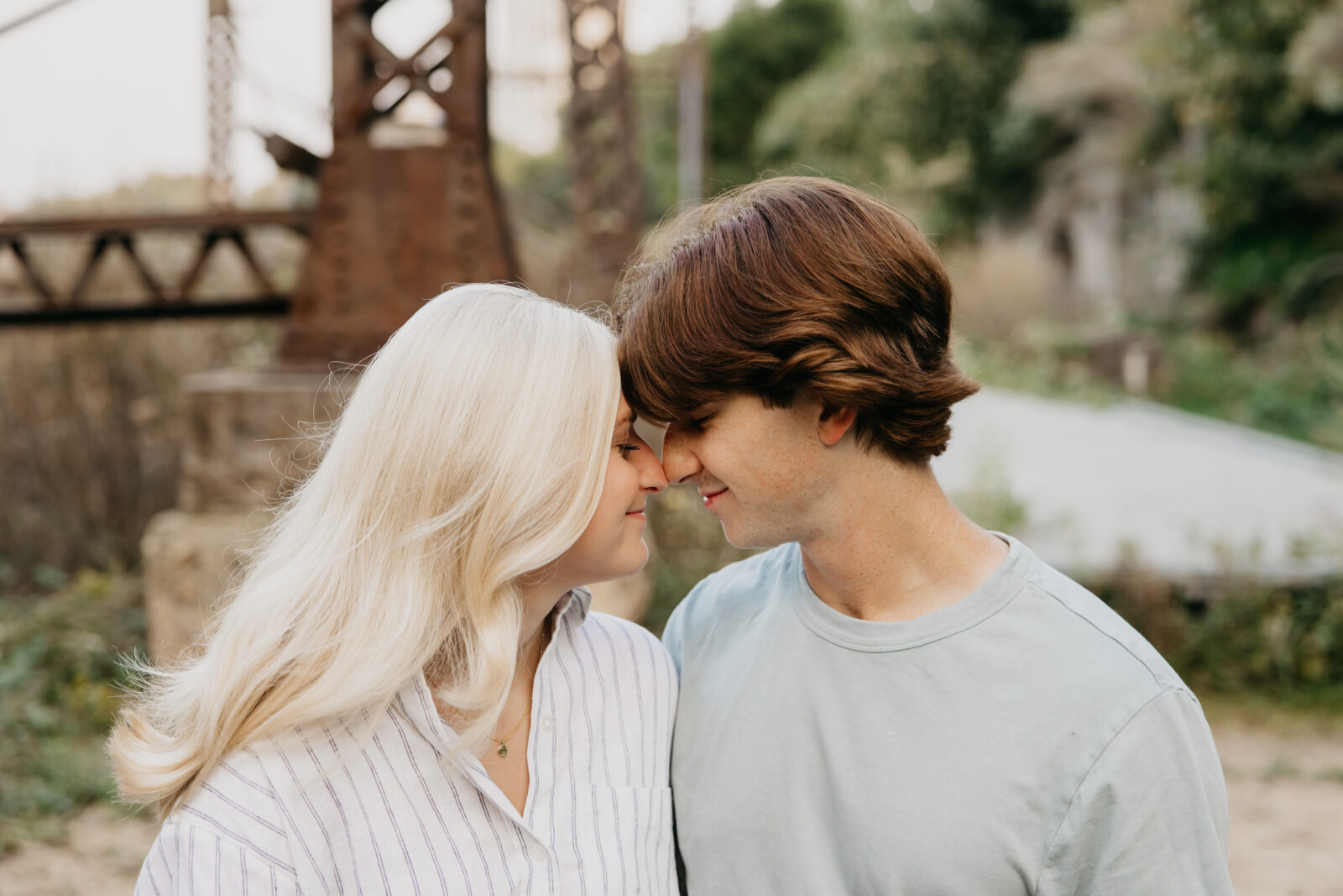 Best Engagement Photos Locations in Minnneapolis