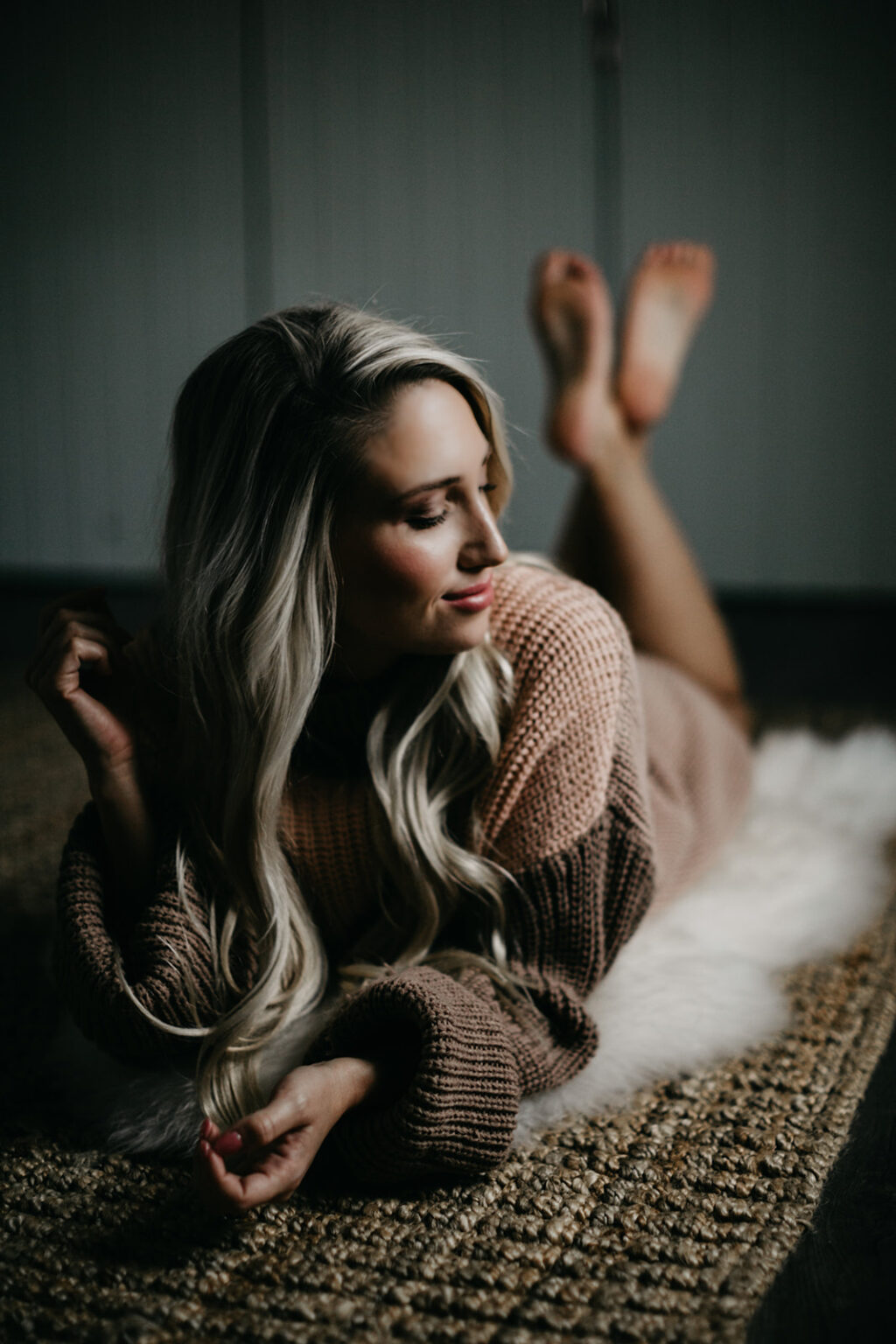 Professional Boudoir Photography in Minneapolis | Be Lovely and Free Studio