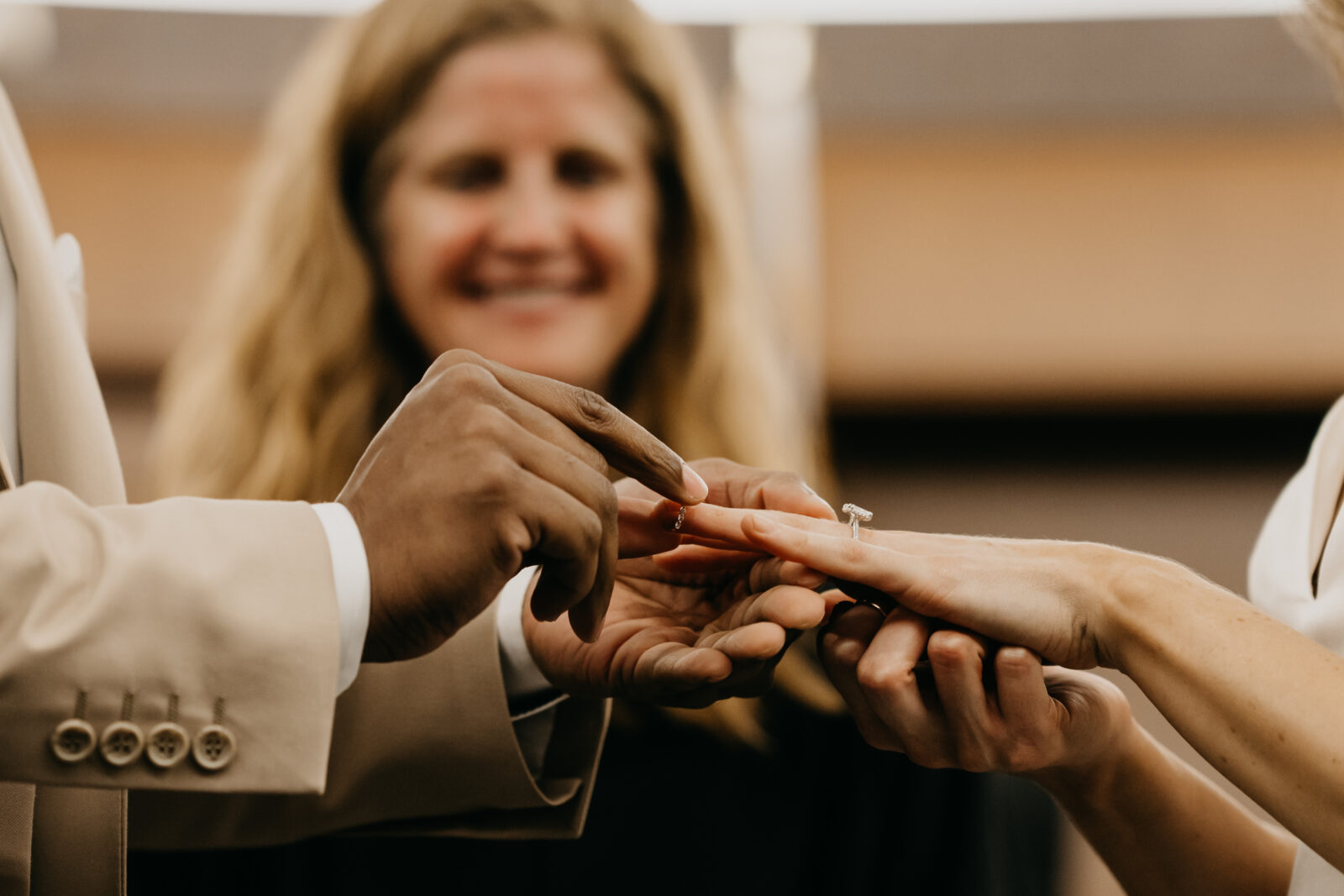 Minneapolis Elopement Photographer