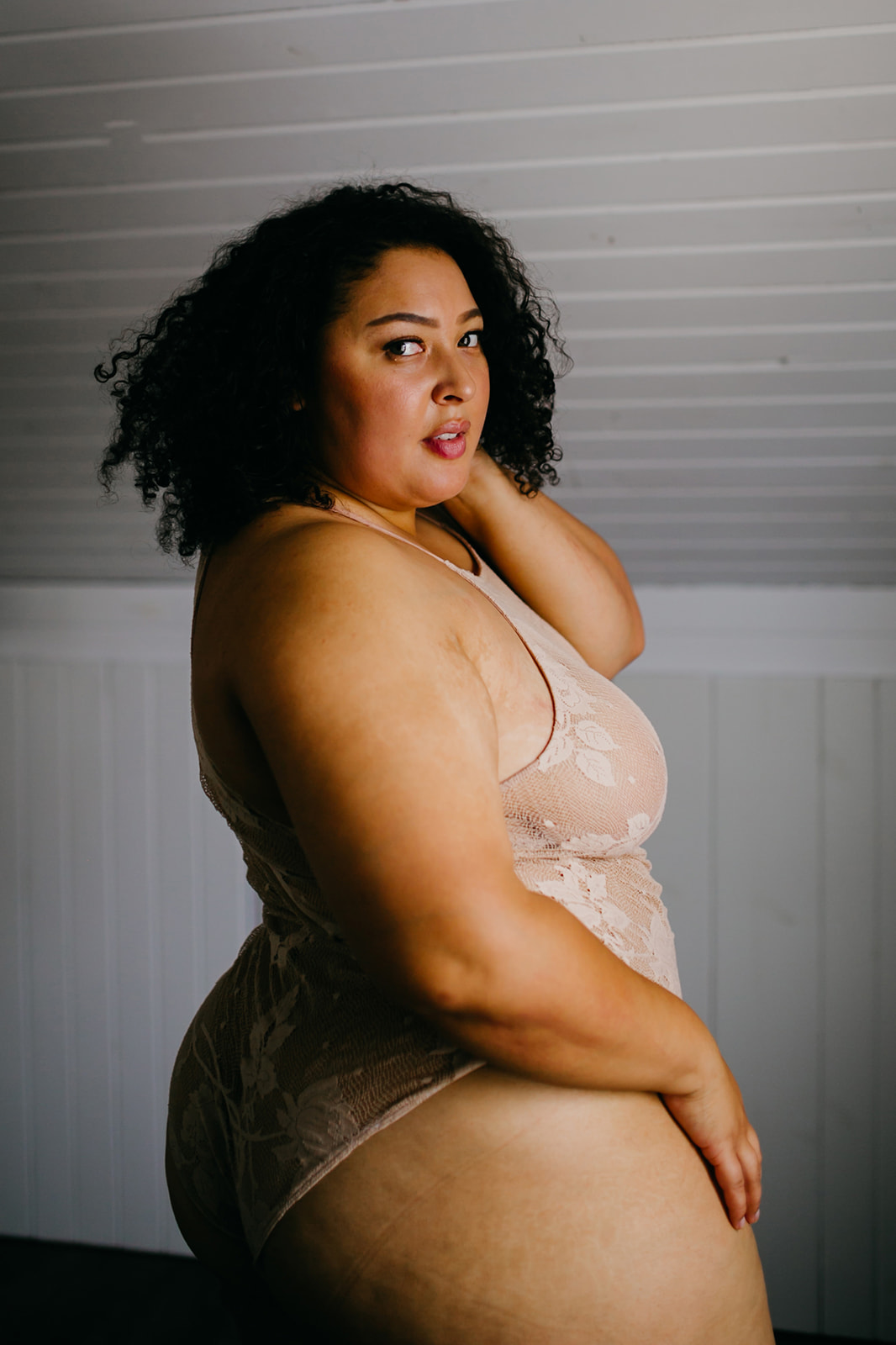 Boudoir Photography in Minneapolis | Be lovely & Free