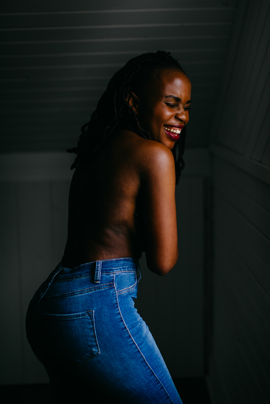 Boudoir Photography in Minneapolis | Be lovely & Free