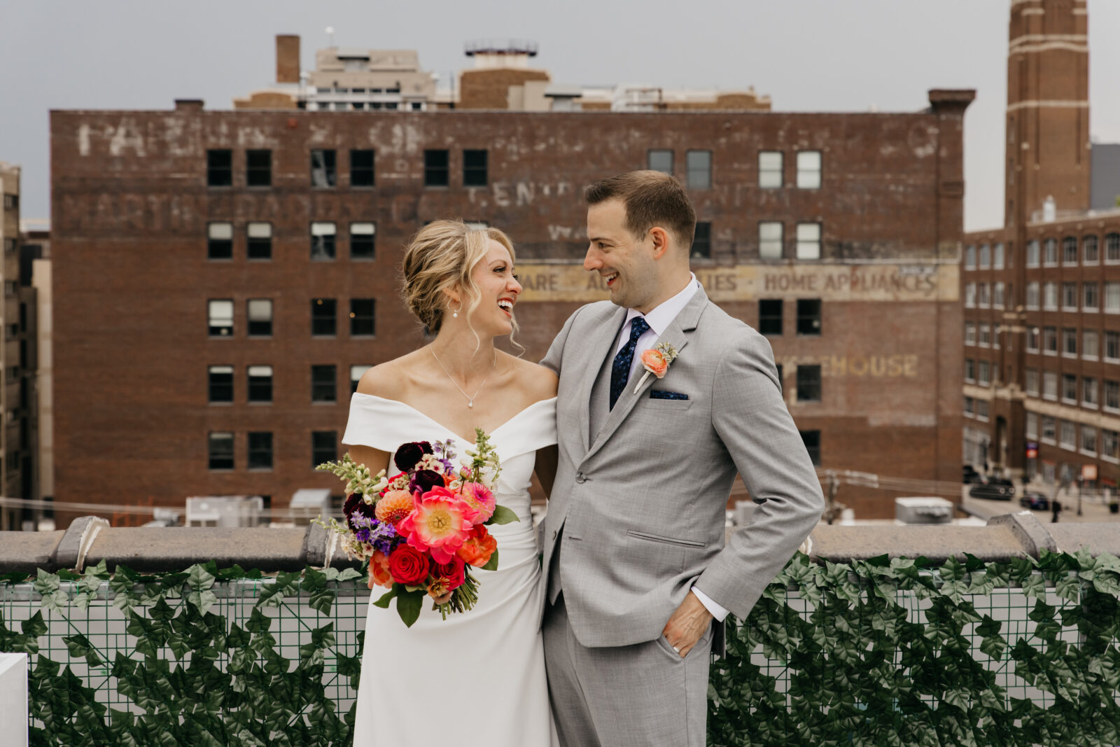 First Look Wedding Photos | Mycah Bain Photography