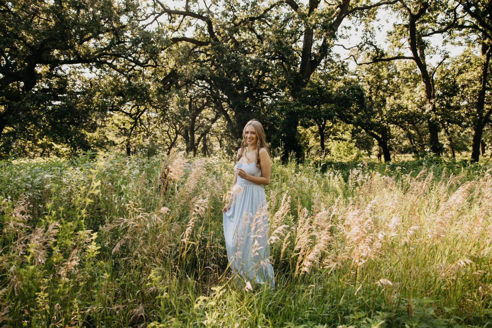 Professional Senior Portrait Session in St. Paul | Mycah Bain Photography
