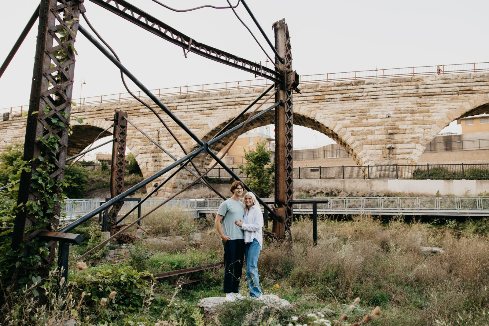 Photography Tips for Shy Couples | Mycah Bain Photography