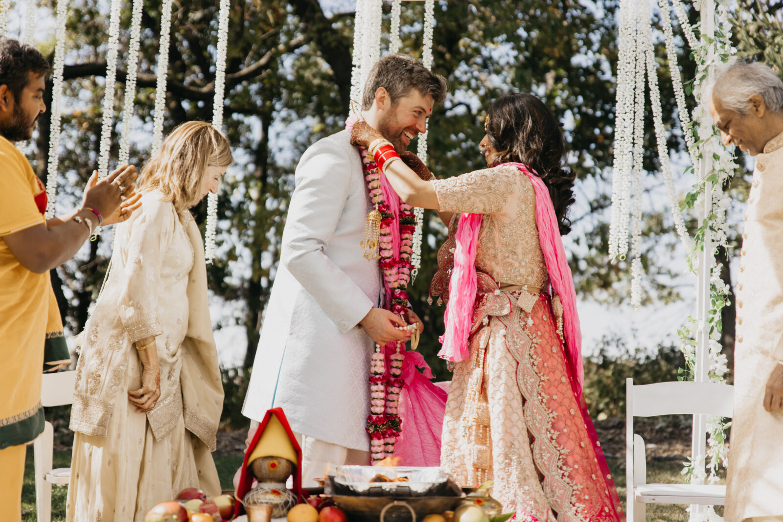 Stress-Free Wedding Photos | Mycah Bain Photography