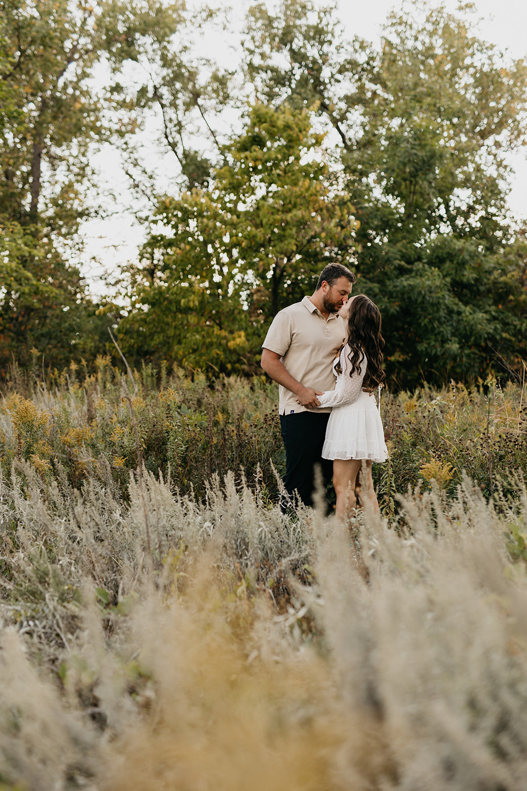 Photography Tips for Shy Couples | Mycah Bain Photography