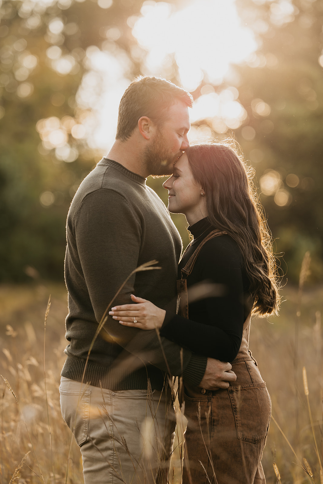 Photography Tips for Shy Couples | Mycah Bain Photography