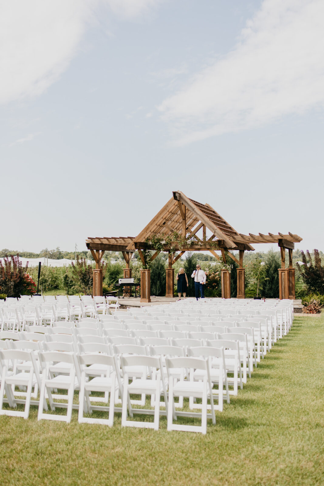 Ashery Lane Farm | Iconic Minneapolis Wedding Venues | Mycah Bain Photography