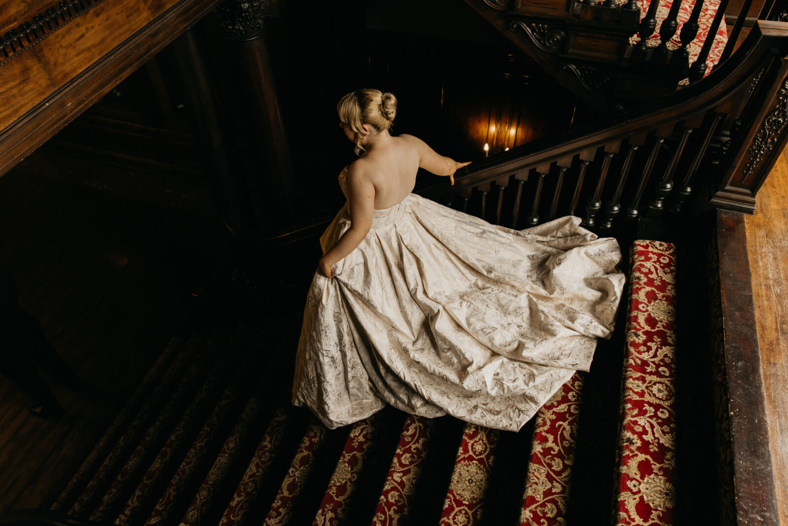 Semple Mansion | Iconic Minneapolis Wedding Venues | Mycah Bain Photography