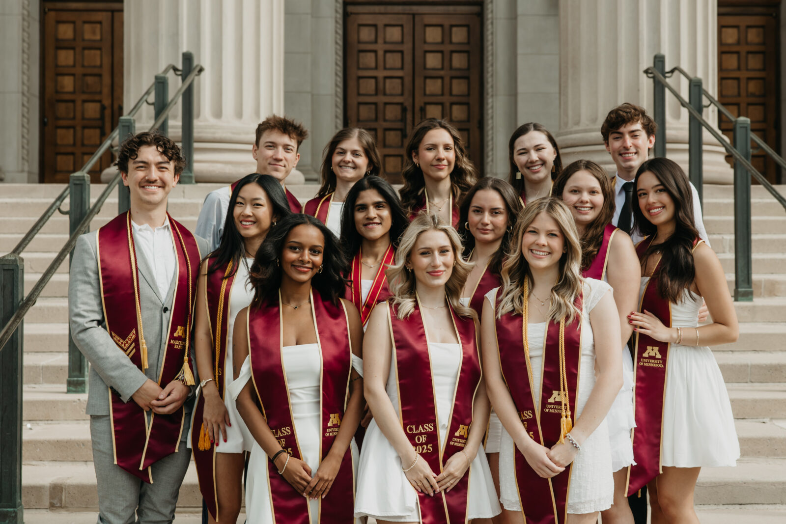 graduation senior photos | Mycah Bain Photography
