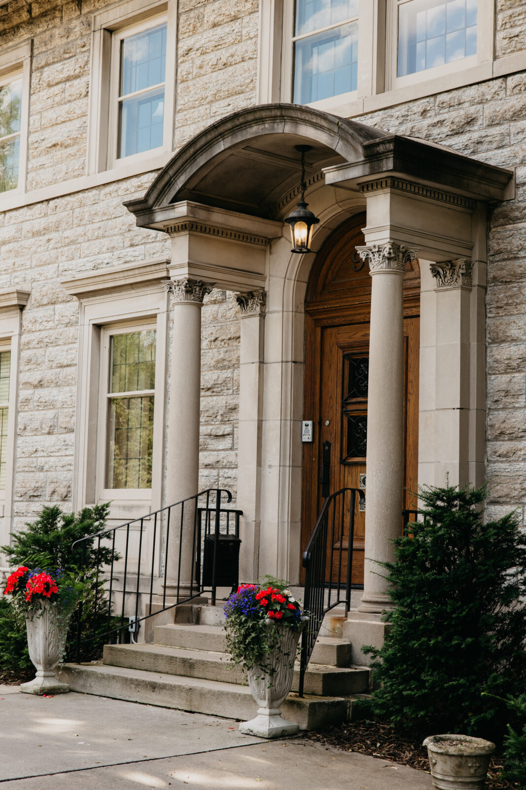 St. Paul College Club Wedding Venue | Mycah Bain Photography