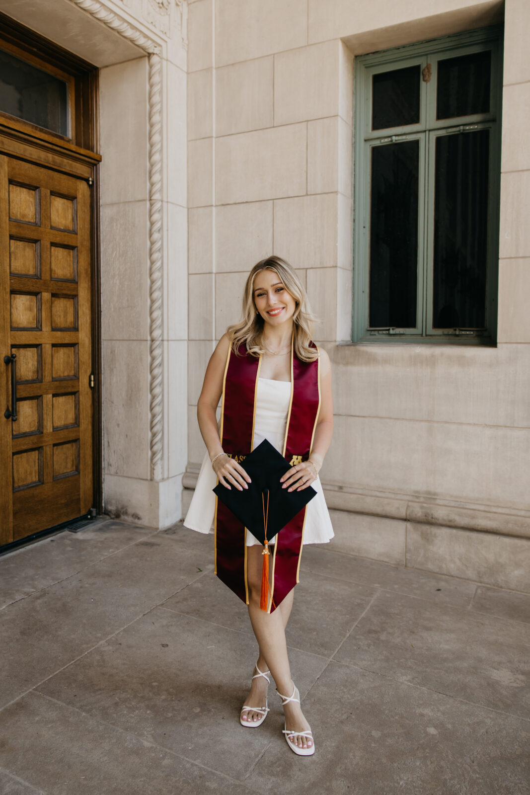 minneapolis graduation photos | Mycah Bain Photography