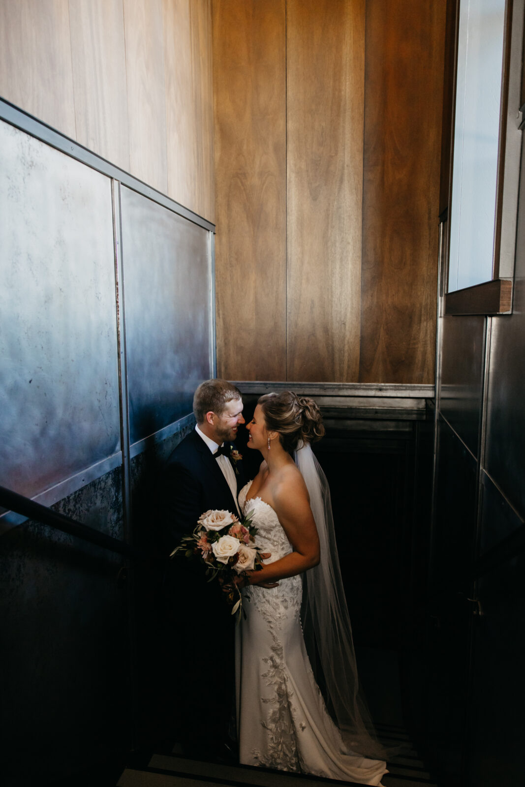 7 Vines Vineyard | Iconic Minneapolis Wedding Venues | Mycah Bain Photography