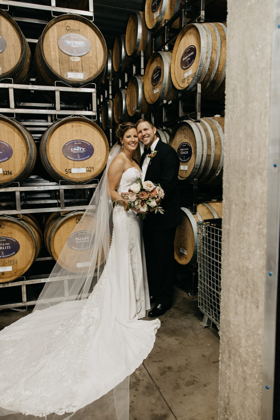 7 Vines Vineyard | Iconic Minneapolis Wedding Venues | Mycah Bain Photography