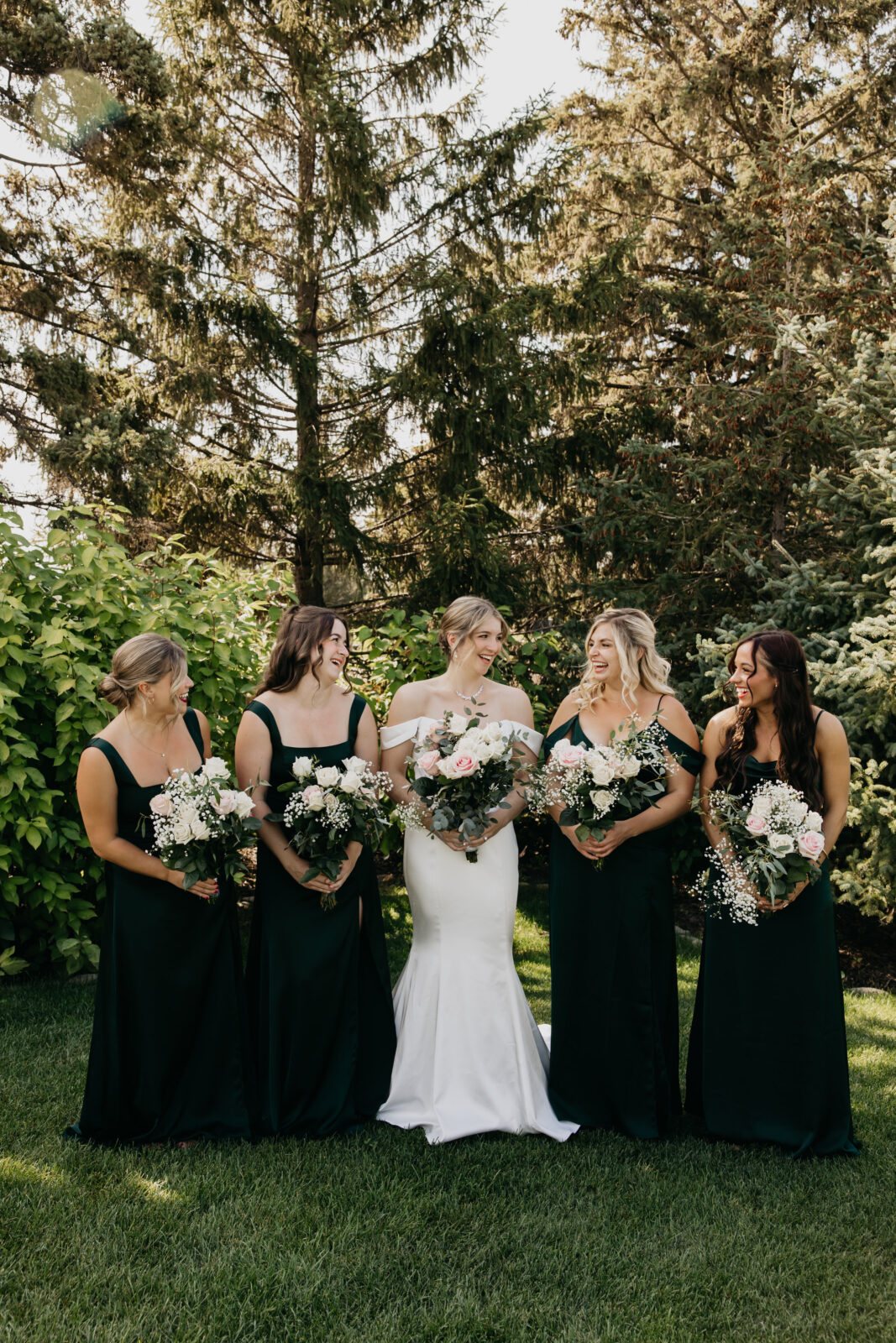 wedding party photos | Mycah Bain Photography