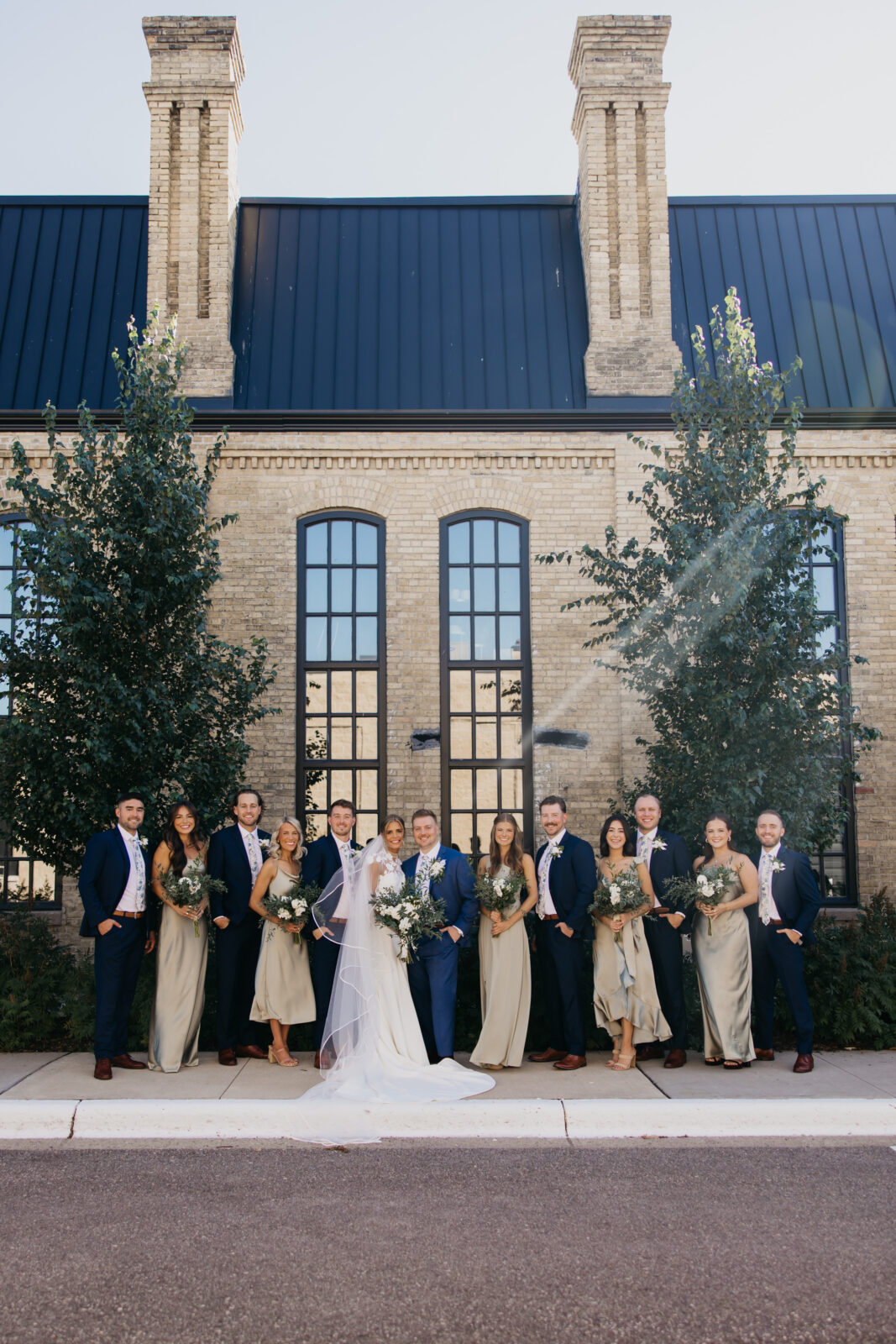 wedding party photos | Mycah Bain Photography