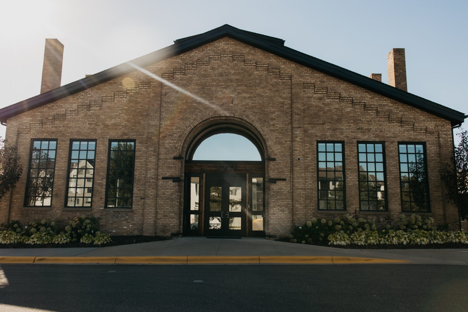 The Essence Event Center | Iconic Minneapolis Wedding Venues | Mycah Bain Photography